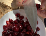 Foto del paso 1 de la receta: Gazpacho de cerezas 🍒 🍅