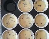 Foto del passaggio 5 della ricetta Muffin alla viniglia e gocce di cioccolato