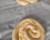 Foto del paso 5 de la receta: Ensaimada de crema y almendras