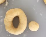 Foto langkah ke 11 dari resep Donut mini Natal (tanpa ulen).