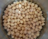 A picture of step 1 of Amritsari Pindi Chole with Bhature.