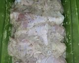 Foto langkah ke 2 dari resep Ayam goreng tepung.