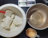 Foto langkah ke 1 dari resep Buttercream Simpel Lembut.