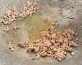 รูปขั้นตอนการทำที่ 1 ของ ข้าวผัดกุ้งหมูสับ