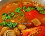 Foto langkah ke 5 dari resep Tomyam Udang pedas.