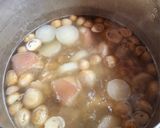 Hình bước làm 3 của món Bún đuôi heo nấm rơm