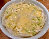 Une image de l'étape 3 de Banitsa à l’aillet avec pâte filo et Feta.