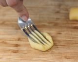 Foto langkah ke 5 dari resep Mini Churros Pakai Susu: Modal GARPU!.