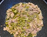 Une image de l'étape 1 de Spaghettis thon-câpres-olives.
