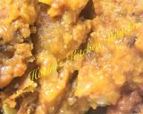 A picture of step 1 of Dal paratha.