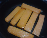 Foto del paso 3 de la receta: Focaccia con tomate y queso Cheddar al romero