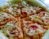 Foto langkah ke 7 dari resep Pizza Teflon empuk n Super Simpel.