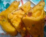 A picture of step 4 of Bread pakoda.