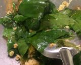 รูปขั้นตอนการทำที่ 4 ของ ใบเหลียงผัดไข่ 🍃🥚