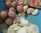 Foto langkah ke 2 dari resep Cah buncis wortel dan baso.