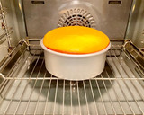 Foto del paso 6 de la receta: Pastel de calabaza con caramelo (Pumpkin cake with caramel)