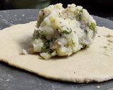 A picture of step 7 of Aloo Paratha Delhi Wale.