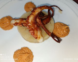 Foto del paso 5 de la receta: Patas de pulpo playa, con parmentier de patata y pulpo a feira