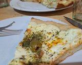 Foto del paso 11 de la receta: A la masa con los niños de la casa, pizza casera para hacer en familia