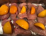 Baconnel, őszibarackkal rakott csirke recept fázis 2 fotója