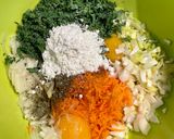 Une image de l'étape 1 de Galettes de carottes, poireau et chou kale.
