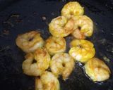 A picture of step 4 of Prawn pulao.