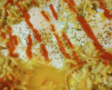 A picture of step 3 of Peppered Eggs in a Nest.