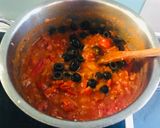 Parmezános csirkemell paradicsom szósszal, spagettivel recept fázis 4 fotója