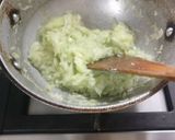 A picture of step 1 of Lauki ice cream.