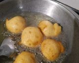 A picture of step 3 of Dahi bhalle.