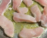 Foto del paso 2 de la receta: Pionono relleno de pollo