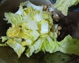Foto langkah ke 1 dari resep Tumis sawi jamur.