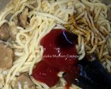 Foto langkah ke 4 dari resep Mie Goreng Simpel.