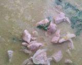 Foto del paso 2 de la receta: Bistec de cerdo en salsa de jitomate verde