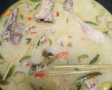 Foto langkah ke 6 dari resep Garang asem ayam kampung.