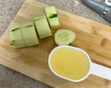 A picture of step 1 of Cucumber-Lime Refresher 🥒🍋‍🟩.