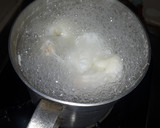 Foto del paso 4 de la receta: Huevo escalfado con queso y bacon