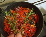 Foto del paso 2 de la receta: Cebolla y morrón caramelizados