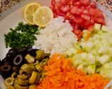 صورة لخطوة 2 من وصفة سلطه لذيذه 😋
