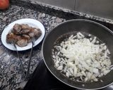 Foto del paso 2 de la receta: Tomate frito con costillas de cerdo