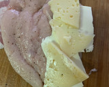 Foto del paso 2 de la receta: Pechuga de pollo rellena al vino miel