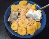 Foto del paso 6 de la receta: BAGRE Banderillo con pasta y plátanos, comentado con ajo cúrcuma, jengibre y pimienta