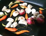 รูปขั้นตอนการทำที่ 2 ของ น้ำพริกไข่ปู