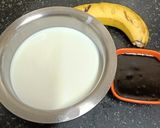 A picture of step 1 of Banana Nutella Milkshake.