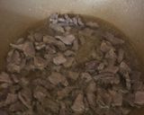 Foto langkah ke 2 dari resep 6. Tumis daging asam pedas.