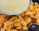 Une image de l'étape 3 de Pâtes Chorizo Parmesan.
