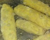 A picture of step 5 of Besan lauki ke gatte.