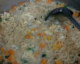 Foto langkah ke 9 dari resep IndoMiesoa Goreng.