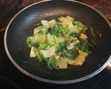 Foto del paso 2 de la receta: Tortilla de lechuga