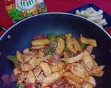 A picture of step 7 of Glaze honey chilli potatoes.